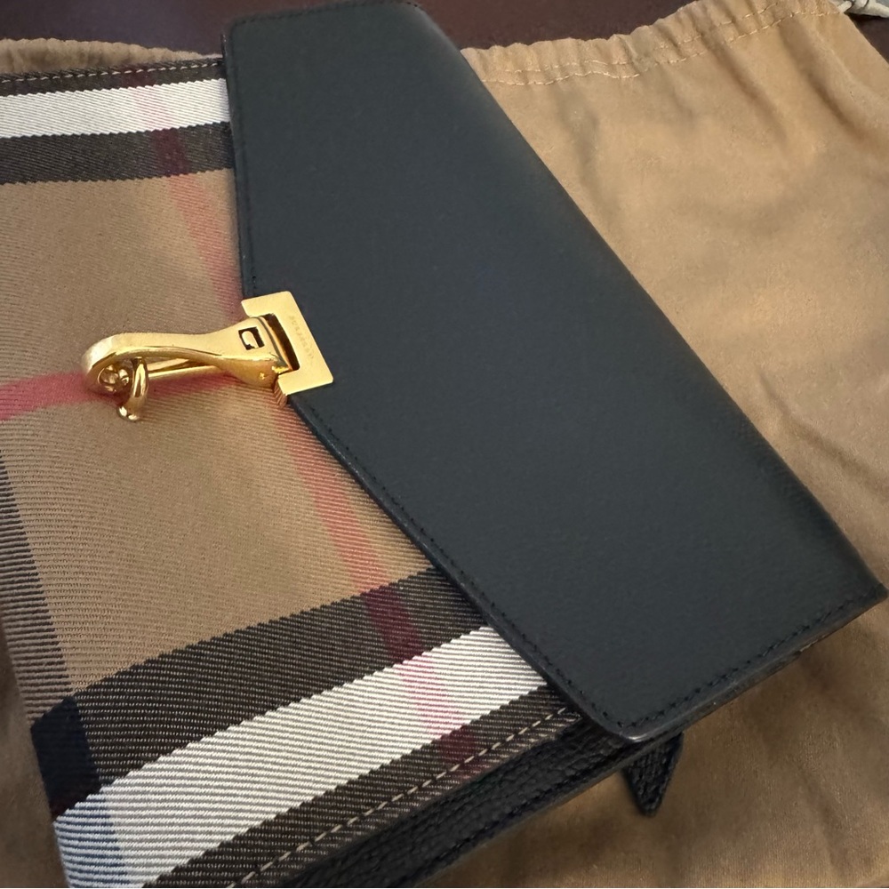 Burberry Macken House Check Leather Derby Bag Small - Picture 5 of 11